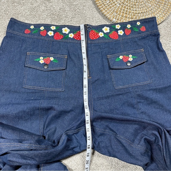 Smak Parlour Strawberry Blossom Embroidered Denim Wide Leg Pants High Rise 4X - Picture 14 of 16